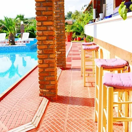 Apartamento Stavros And Platanés